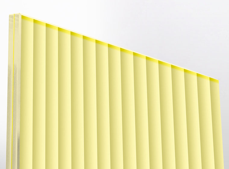Fluid spaces modulated by colour. And by Madras® glass. news-fluido-colorato-img-4-giallo-760x560px.jpg